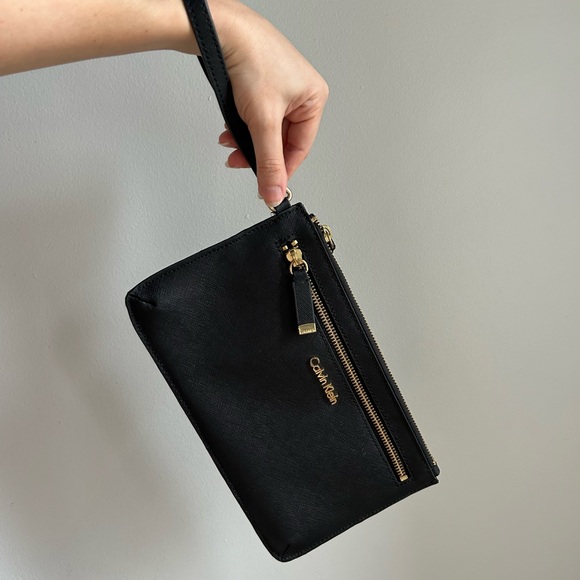 Calvin Klein black Leather wristlet purse gold accent with zips - Picture 2 of 2
